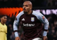 Bisnis Sepak Bola: Roma Incar Joshua Zirkzee, Aston Villa Raih Trofi