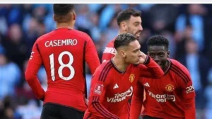 Manchester United Siap Mengucilkan Pemain Bermasalah, Sementara Mencari Pengganti Casemiro