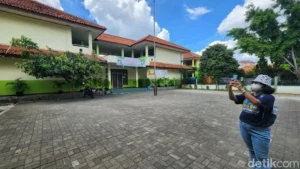 Sekolah Maung Fokus Terima Siswa Berprestasi, Menjadi Perhatian Publik