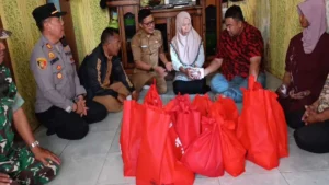 Yudha Puja Turnawan Dengar Aspirasi Perempuan Kepala Keluarga di Garut