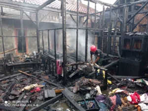 Kebakaran di Tempat Usaha Garut Kota: Lupa Matikan Kompor Sebabkan Kerugian Rp40 Juta