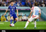 Pensiun Mendadak: Wataru Endo dan Luka Modric Menghadapi Akhir Karier