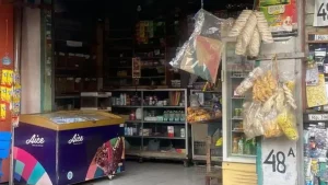 Pilu Pedagang Es Krim di Bandung Kelimpungan Hadapi Seringnya PLN Padam, Nasib Usahanya Terancam