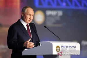 Rusia Menghadapi Tantangan Berat: Dari Krisis BBM Hingga Pembukaan Akses Roblox
