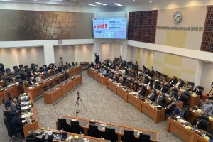 Debat Sengit antara Qodari dan Fathimah Soal MBG dan Anggaran Pendidikan