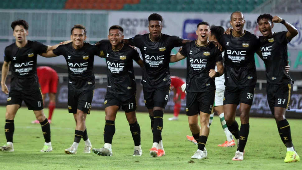 Dewa United Cuci Gudang, 13 Pemain Hengkang Termasuk Bek Timnas Indonesia