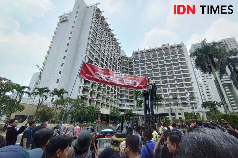 Hotel Sultan Dieksekusi, Nasib Tamu yang Sudah Booking Kamar Masih Tunggu Refund