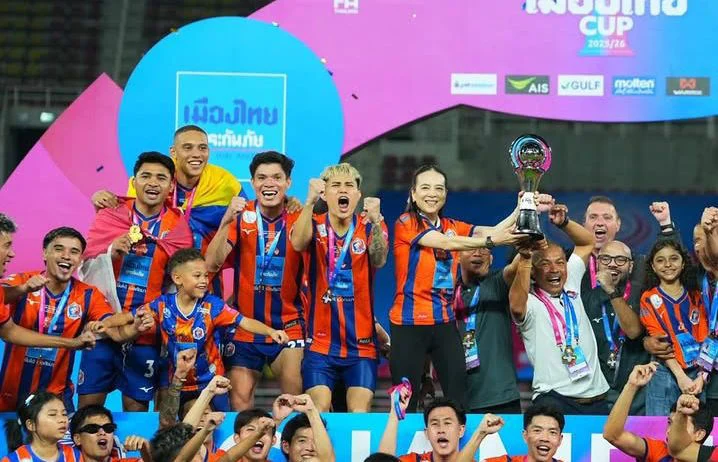 Pratama Arhan dan Shayne Pattynama Pergi, Tersisa Dua Pemain Timnas Indonesia di Liga Thailand