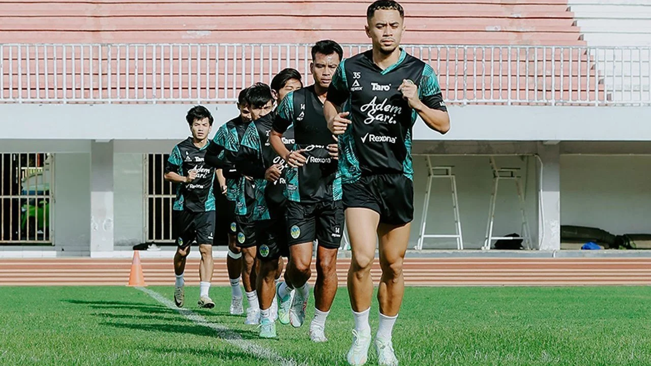 PSIM Yogyakarta Perkuat Skuad dengan Adrian Purzycki dan Empat Pemain Asing Lainnya
