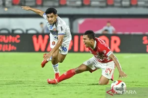 Roman Paparyga Resmi Gabung Persijap Jepara, Eks Striker Persis Solo Asal Ukraina Dikontrak Dua Musim