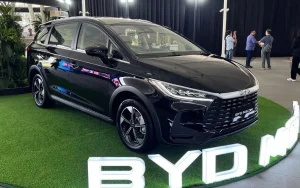 Toyota: PHEV Belum Siap untuk Pikap, BYD M6 DM PHEV Menjanjikan Performa yang Luar Biasa