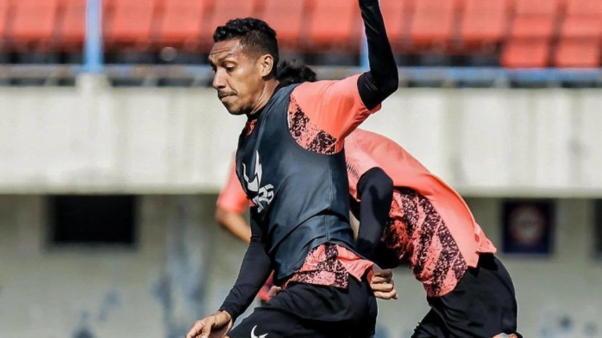 Delvin Rumbino Resmi Pamit dari PSIS Semarang Setelah Empat Musim