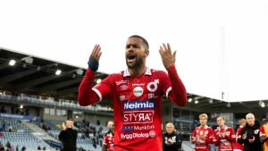 Djurgården Lånar Ut Leon Hien ke Tromsø: Strategi Baru untuk Meningkatkan Kinerja