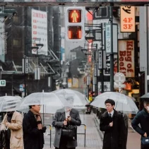 Jepang Naikkan Biaya Visa, Turis Asing Tetap Banjir ke Negeri Sakura
