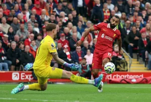 Liverpool FC vs Brentford FC: Persaingan Sengit di Premier League