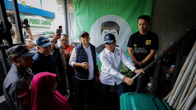 Prabowo Subianto Dalam Sorotan: Benarkah Ingin Tutup Warung di Desa?