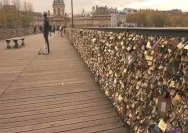 Pramono Bakal Tata Kali Cideng dan Bangun Jembatan Gembok Cinta Ala Paris