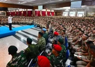 Seskab Teddy Bekali 1.600 Taruna Akmil Soal Kepemimpinan Berintegritas