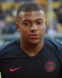 Mbappe Sarankan Xabi Alonso Rekrut Estevao Willian, Chelsea Justru Gagal Manfaatkan Talenta Muda Brasil