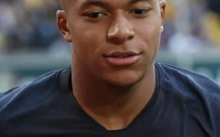 Mbappe Sarankan Xabi Alonso Rekrut Estevao Willian, Chelsea Justru Gagal Manfaatkan Talenta Muda Brasil
