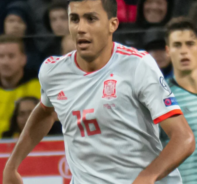 Rodri Kembali ke Manchester City untuk Pergi, Gabung Barcelona dengan Fee Rp 1,58 Triliun