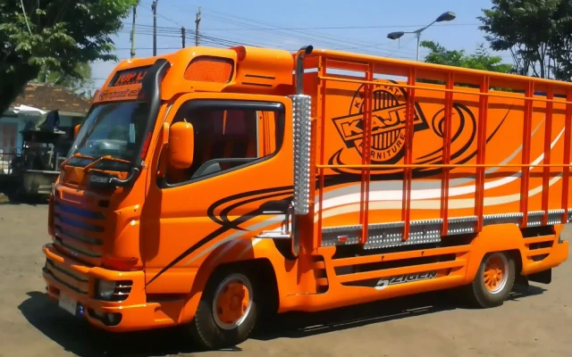 Truk dan Motor Diduga Ormas Masuk Tol Saat Kerusuhan, Jasa Marga Buka Suara