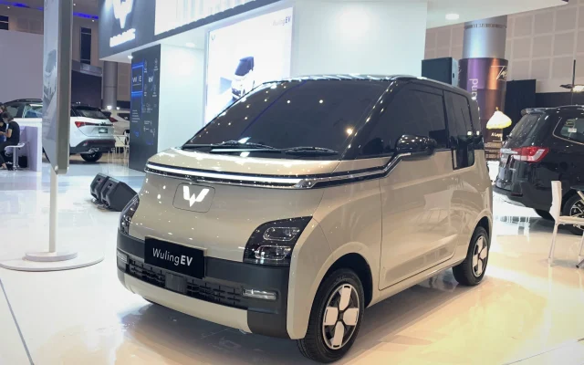 Wuling Cloud EV SE Meluncur di GIIAS 2026, Jarak Tempuh 360 Km Harga Rp 299 Juta